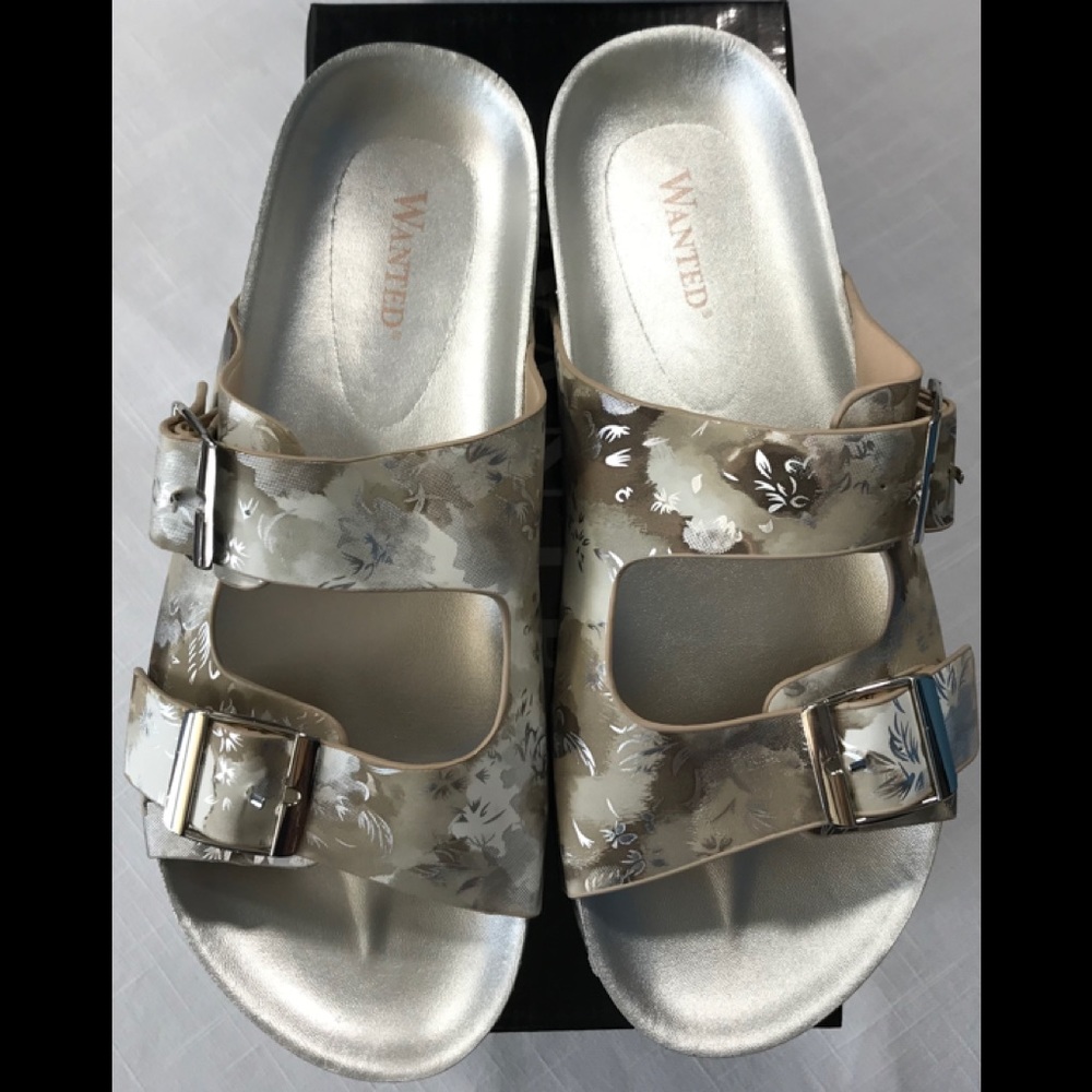 New Wanted Bluebell Footbed Sandals